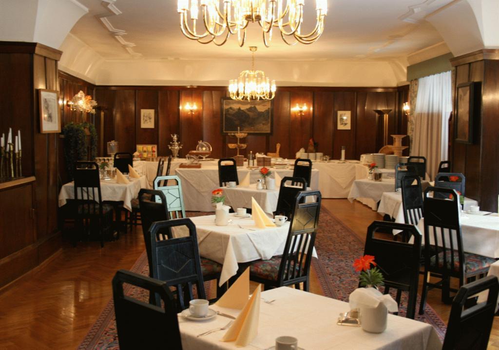 Schlosshotel Post Edelfreisitz Sprengenstein อิมสท์ ภายนอก รูปภาพ
