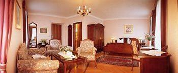 Schlosshotel Post Edelfreisitz Sprengenstein อิมสท์ ภายนอก รูปภาพ